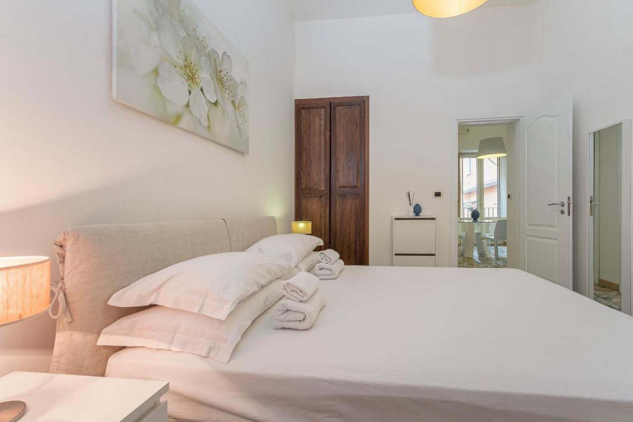 Elegant Apartment In 陶尔米纳 外观 照片